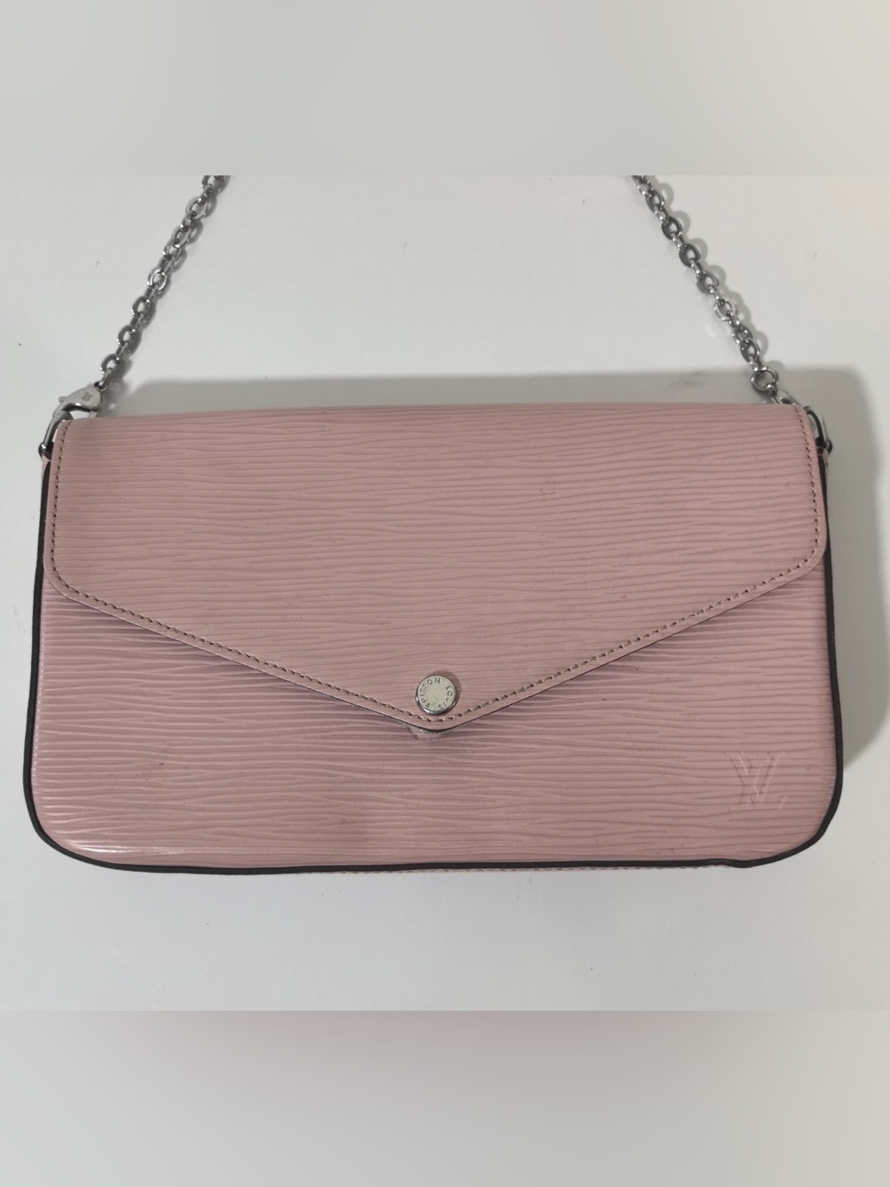 Pre-Owned Louis Vuitton Pink Epi Leather Felicie Chain Wallet crossbody